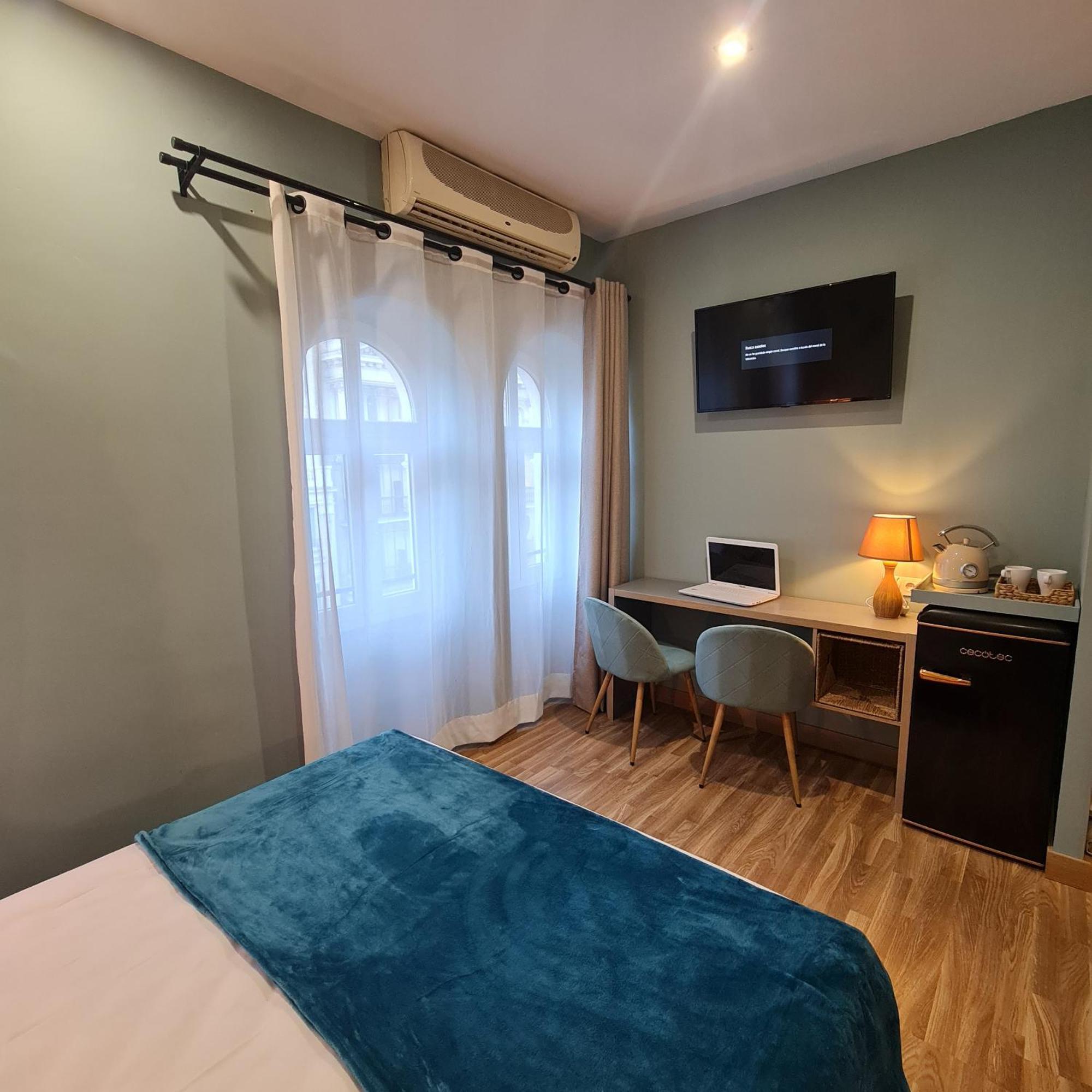 Luxury Green Hostal Madrid Gran Via Zewnętrze zdjęcie