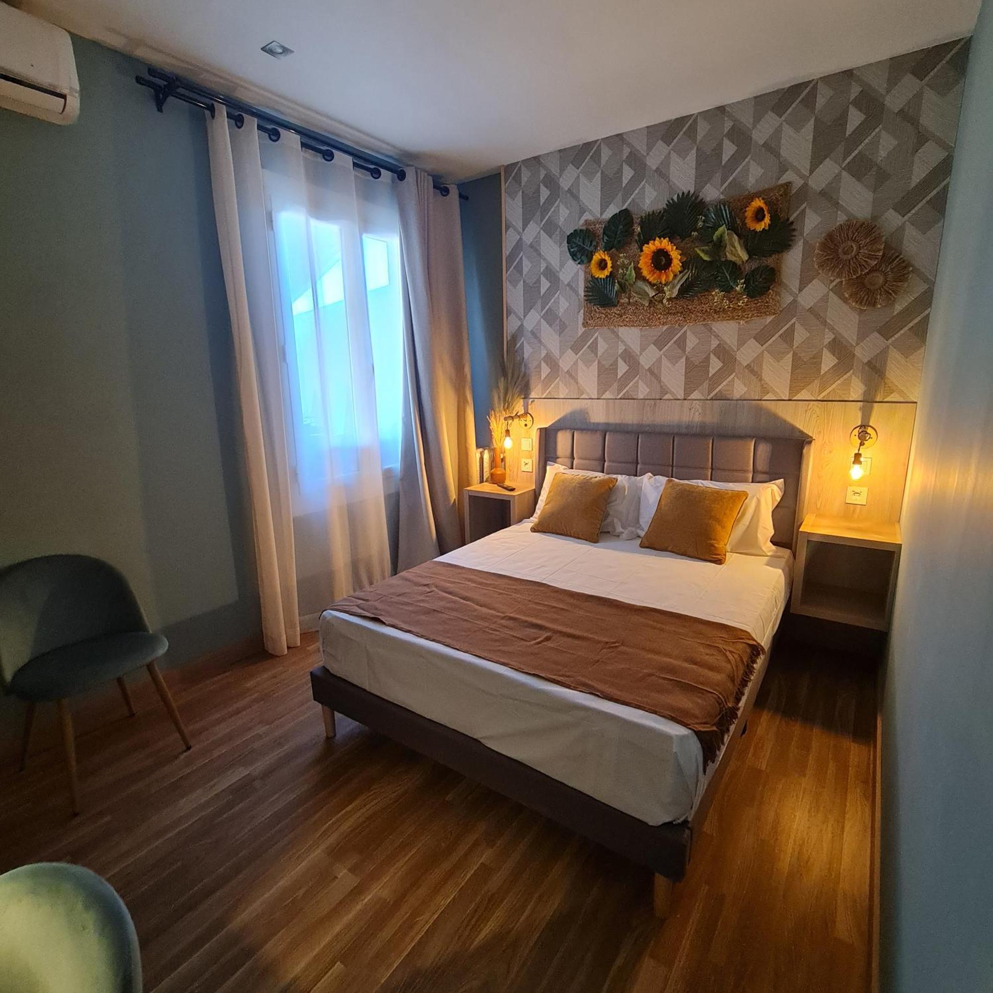 Luxury Green Hostal Madrid Gran Via Zewnętrze zdjęcie